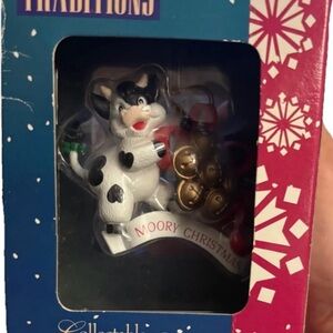 Traditions Christmas Ornament. MOORY CHRISTMAS Cow with Bells 🔔1995 Collectible